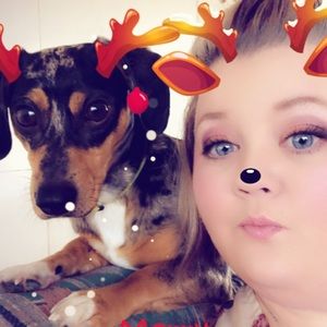 Meet your Posher, Alicia